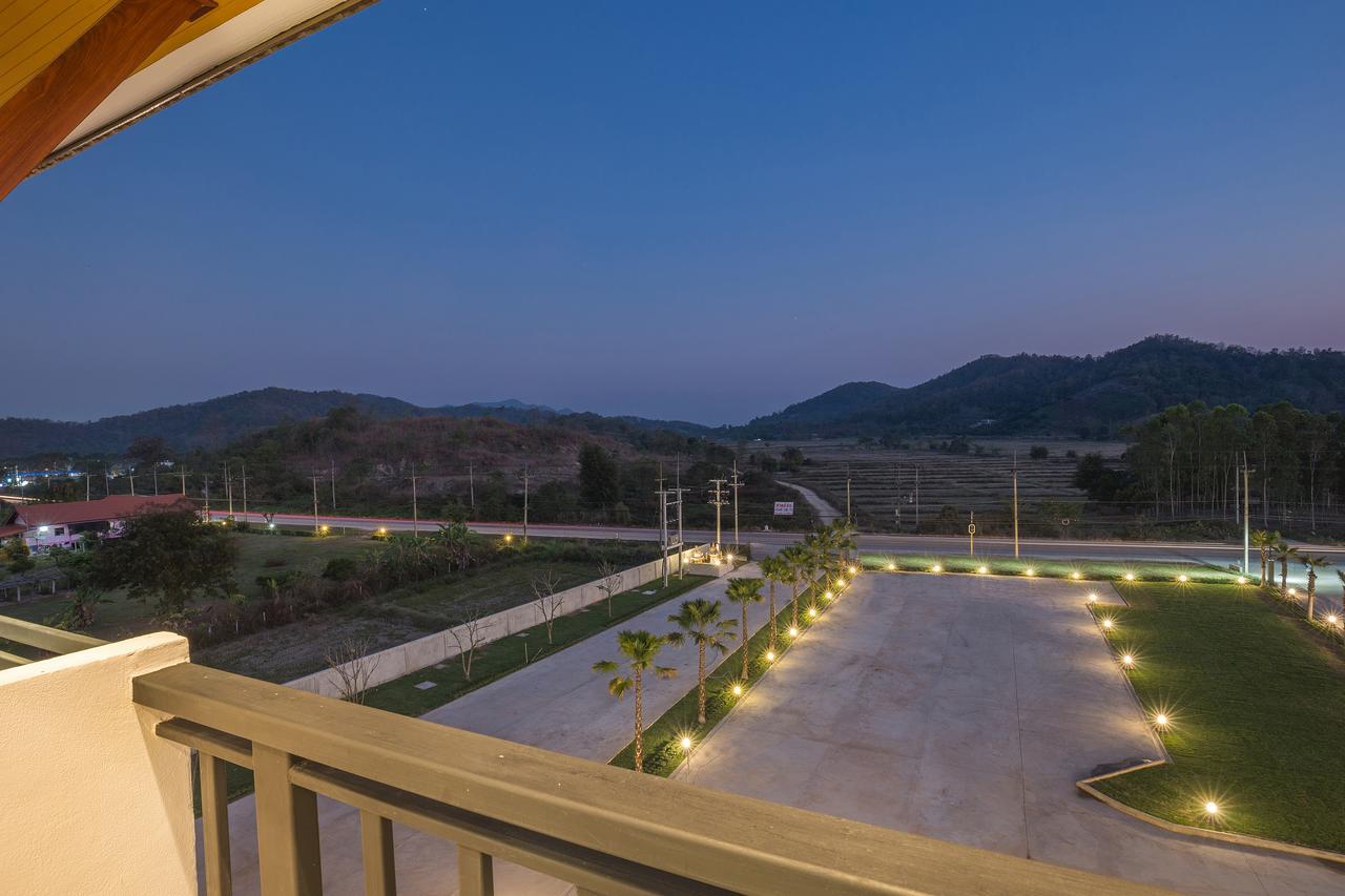 Sann View Hotel Thoeng Zewnętrze zdjęcie